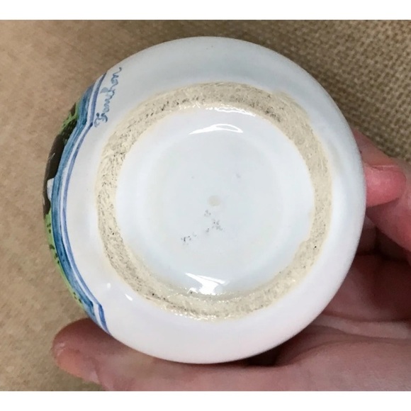 Art On Pottery Bud Vase Woman Parasol Field Eclectic Whimsical Cottage Core - Picture 6 of 9